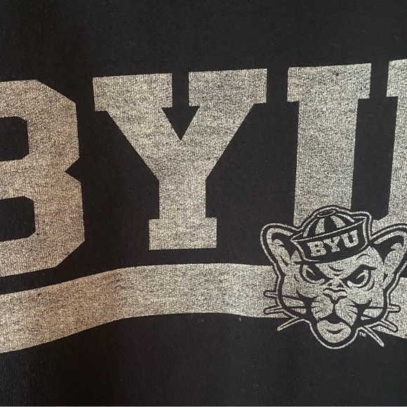 Authentic Champion Eco BYU Cougars Crewneck Sweatshirt Womens Medium Navy Blue - Picture 3 of 4